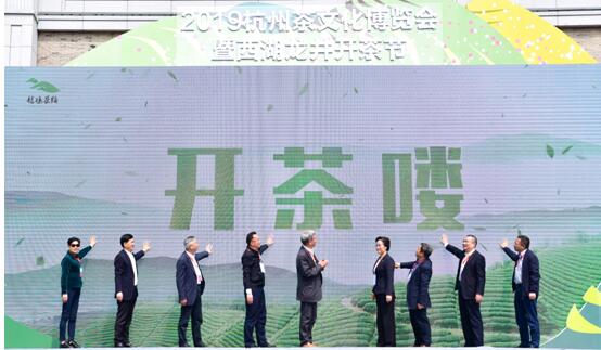 ̫tyc7111ccμ2019ݲĻ